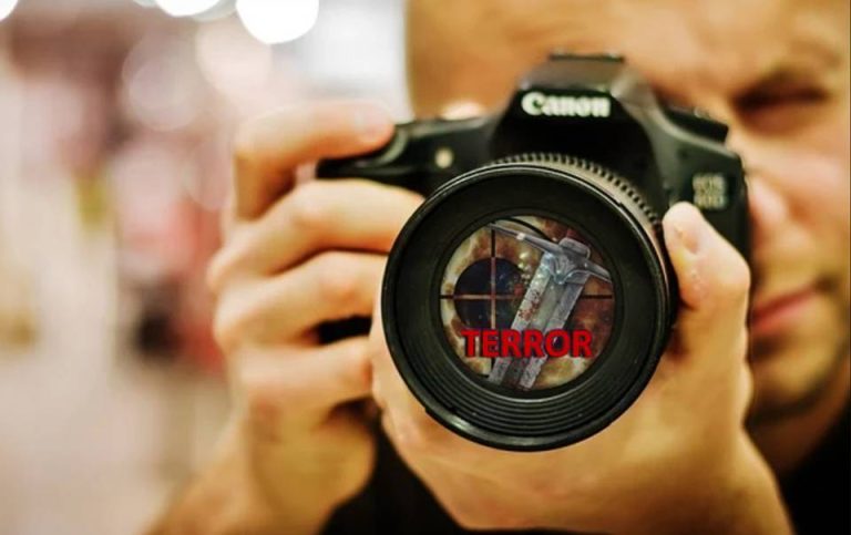 Read more about the article Terroryści na promie cz. 1